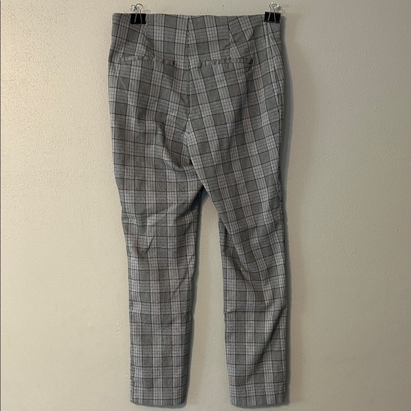 A New Day- Women’s Black and Gray Checkered Pants - Picture 3 of 3